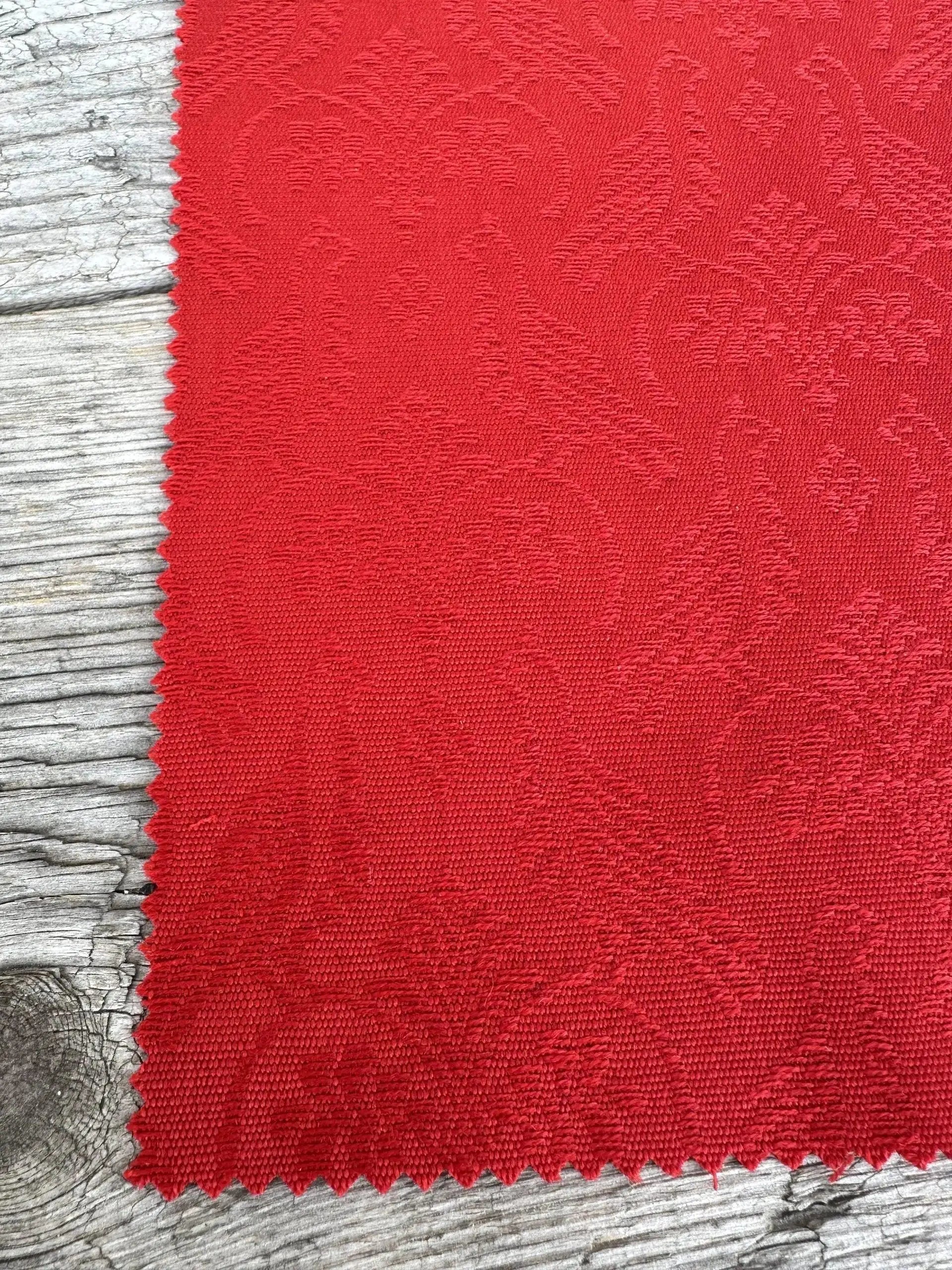 Damask with Bird Pattern – Bunad Fabric Gudbrandsdalen Uldvarefabrikk