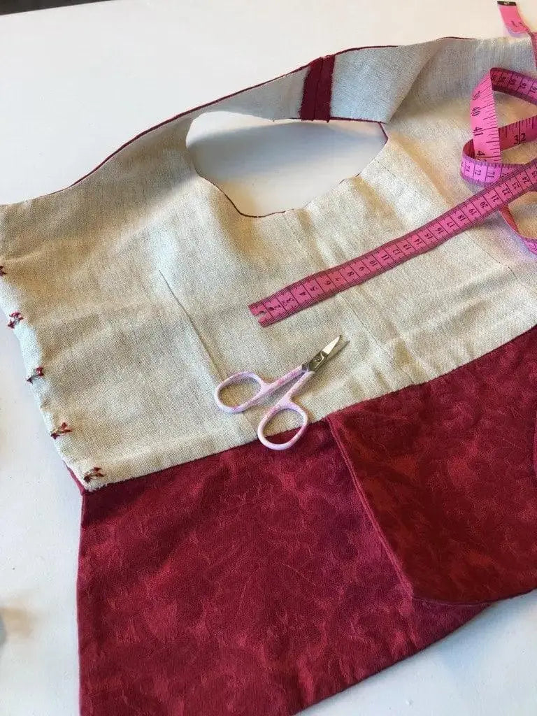 Baskerlin – Traditional Bunad Lining Fabric Krivi-Vev