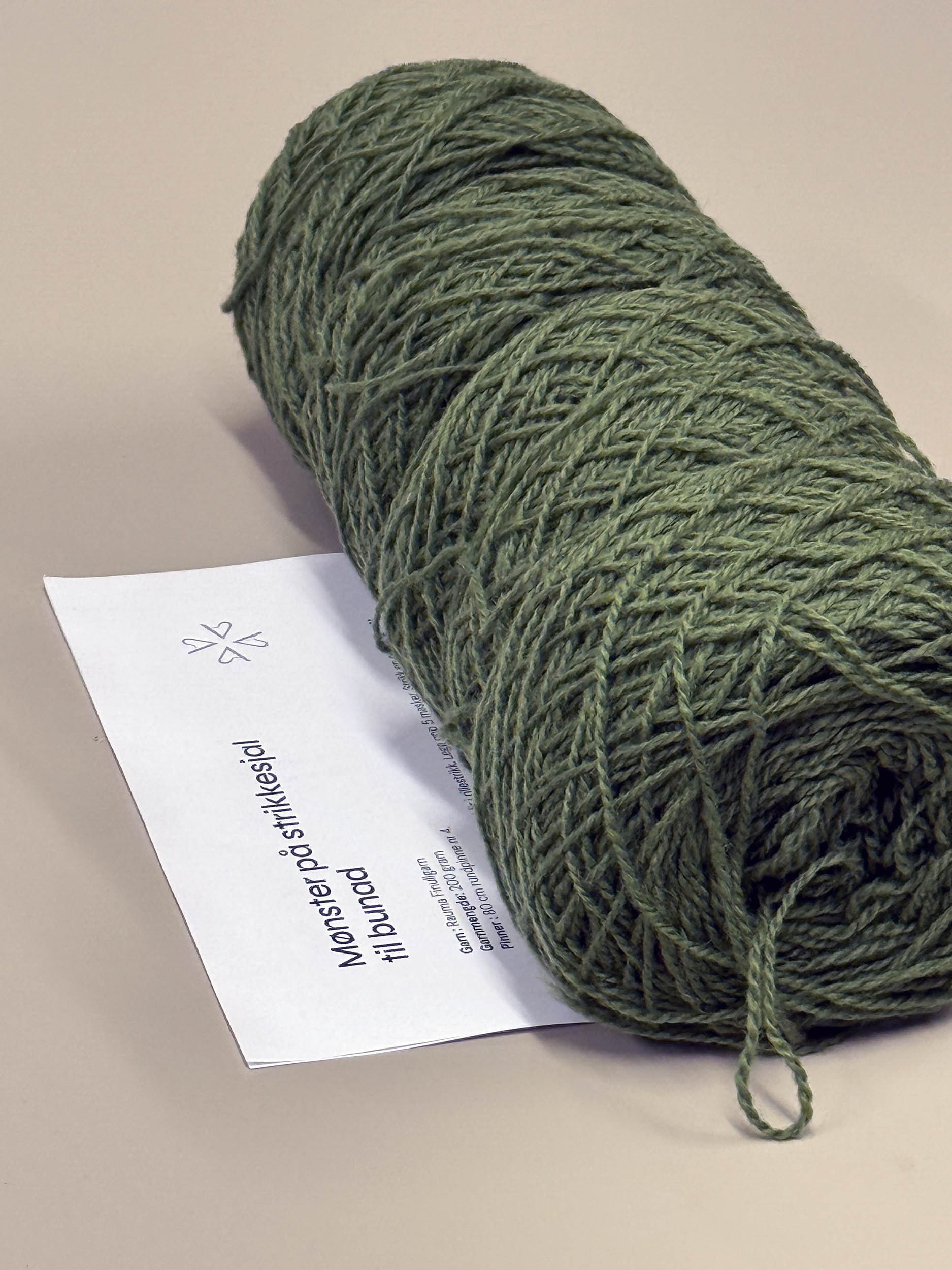 Knitted Shawl Material Kit for Bunad Hulda Bunader